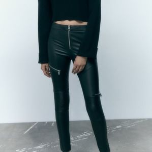 Faux leather leggings
